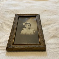 Antique Wooden Carved Picture Frame,Post Card Inside.4x6,Gold Gilt Floral 1915 picture