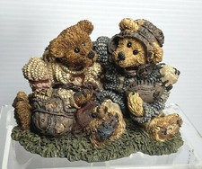 Boyd's Bears Bearstone Grenville and & Knute ...football Buddies Figurine 8E/845 picture