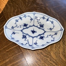 Royal Copenhagen Blue Fluted Plain Leaf Dish 1/141 Vintage 1975-1979 Denmark picture
