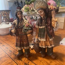 VINTAGE Thanksgiving Pilgrims NATIVE AMERICAN Man & Lady Pair Of Figures 11” EX picture