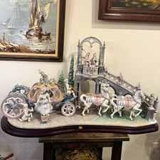 Lladro ( cinderella arrival) picture
