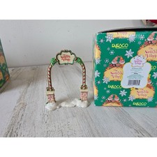 Vintage enesco sandi ziminicki archway gate entrance 861952 North Pole village picture