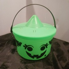 VINTAGE 1986 MCDONALDS GREEN HALLOWEEN CANDY BUCKET WITH LID picture