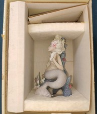 Lladro 5785 Ocean Beauty Porcelain Figurine Mint Condition picture