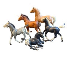 Breyer Horse 1 Glossy Dapple Appaloosa Horse Plus 4 Other Breyer Horses Lot picture