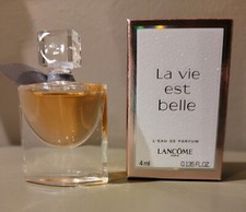 Lancôme LA VIE EST BELLE Eau de Parfum 4ml Mini Bottle New With Box Collectible. picture