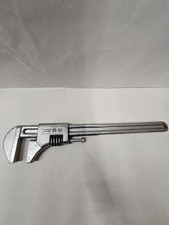 Vintage Diamond Tool & Horseshoe 15