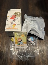 POPMART Peanuts 75th Anniversary Snoopy Comic Life Figure Set (2pcs) picture