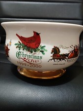 Vintage Telaflora Olde Huckleberry Farms 99-2000 Pedestal Bowl Centerpiece picture