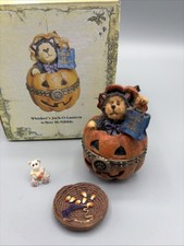 2007 Boyds Bears Treasure Box Exclusive Whisker's Jack-O-Lantern w/Boo McNibbles picture