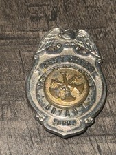 VTG BRYANT FIRE DEPARTMENT ASSISTANT CHIEF VOLUNTEER BADGE Arkansas Obsolete picture