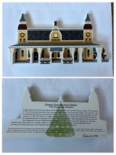 Shelia's Conway Scenic Railroad Station N. Conway NH 1994 Wood Shelf Sitter EUC picture