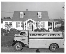 Vintage Truck Photograph J A Turlington Gulf Oil Tanker Onancock VA #2 F-9 picture