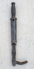 WI Barn Antique Vintage Bridgeport Hardware Mfg Corp No. 56 Suregrip Nail Puller picture