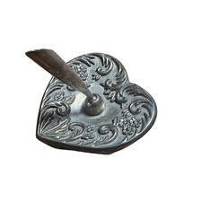Vintage 1992 Godinger Silver Heart Shaped Pen Holder Floral Embossed Victorian picture