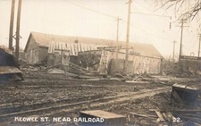 LP17 Dayton Ohio 1913 Flood   Keowee St. Near Railroad RPPC Postcard picture