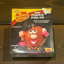 2013 PLAYSKOOL Mr. Potato Head 12 pc Pumpkin Witch Push-ins. Halloween Fun picture