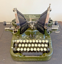 Oliver No. 7 Typewriter Working Restored Antique c1919 Original Metal Case picture