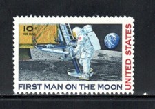 FIRST MAN ON THE MOON ** 1969 APOLLO 11 ** U.S. Postage Stamp MNH picture