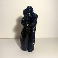 Black Glossy Ceramic 3D Effect Romantic Embracing Couple Figurine picture