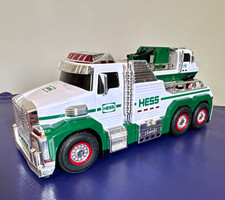 Hess 2019 Tow Truck with Car Toy Vehicle Set Green White picture