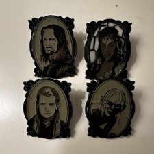 The Lord of the Rings Pinback Lapel Pins Set of 4 © 2001 Fantasy picture