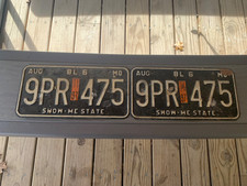 Vintage 1997 Missouri-MO License Plates 9PR 475 White on Black Steel Set of 2 picture