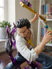 Dracule Mihawk Hawkeye One Piece Collectible Figure picture