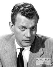 ACTOR JOSEPH COTTEN - 8X10 PUBLICITY PHOTO (DA-831) picture