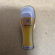 Weihenstephan Beer Glass Pint Lapel Pin Gold Tone Breweriana Collectible picture