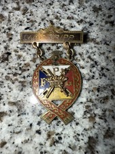 Antique 1920s Gold Tone & Enamel Pythian Sisters / Knights Of Pythias Medal picture