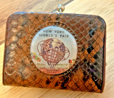 Vintage 1964-5 New York World's Fair Souvenier Faux Snakeskin Coin Purse Unisphe picture