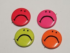 Vtg Lot of 4 1960s/70s Hippie Frown Sad Face Pinback Pins Buttons - 1 1/4