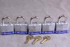 5 Master Lock No. 3 Locks Unused All Keyed Alike 3 Matching Keyes picture