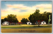 c1940s Modern Motel Lodi California Air-Conditioned Apartments Postcard picture