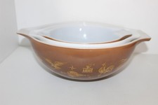 Vintage Pyrex Early American Cinderella Mixing Bowl Set 441 442 443 Brown & picture