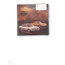 Vintage 1985 Oldsmobile Full Color Original Brochure 323 picture