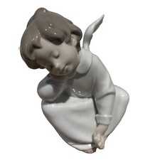 Lladro “Angel Dreaming” Figurine #4961 Spain picture