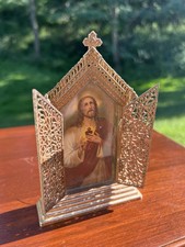 Antique Metal Filigree Triptych Jesus Christ Sacred Heart Shrine Folding Doors picture