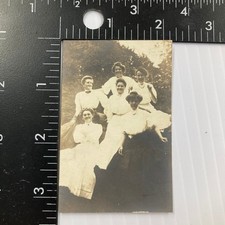 Group Portrait Women Edwardian Era Snapshot Photograph Vintage Outdoor Fashion picture