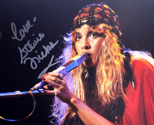 STEVIE NICKS Signed (Fleetwood Mac) 8x10
