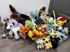 Pokemon Plush Lot Of 23 Pokemon Center Tomy BAB - Some NWT Rare Eeveelutions Etc picture