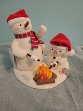 2025 Hallmark Roasting Marshmallows Snowmen Jingle Pals Animated Plush New HTF picture