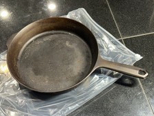 Field Company Cast Iron Skillet #8 Original USA Good Condition 10.25
