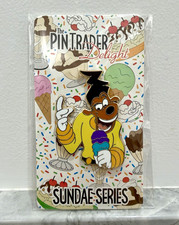 DISNEY DSSH DSF THE GOOFY MOVIE POWERLINE PIN TRADERS DELIGHT PTD LE 300 picture