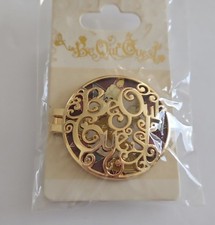 DS 2018 Cast Member Exclusive Be Our Guest Service Lumiere LE Disney Pin picture