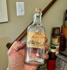 Pearre’s Pharmacy Market St Frederick MD Rare Labeled Druggist Bottle 1920s Nice picture