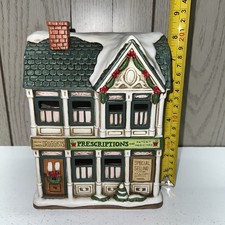1993 Lefton Colonial Christmas Village Prescriptions Druggists 01007 No Light. picture