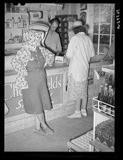 Photo:Casa Grande Arizona 1940 Grocery Store at Casa Grande Valley Farms picture