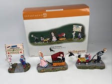 Dept 56 Halloween Accessories Set of 3- Halloween Parade - #56.15357 w Box picture